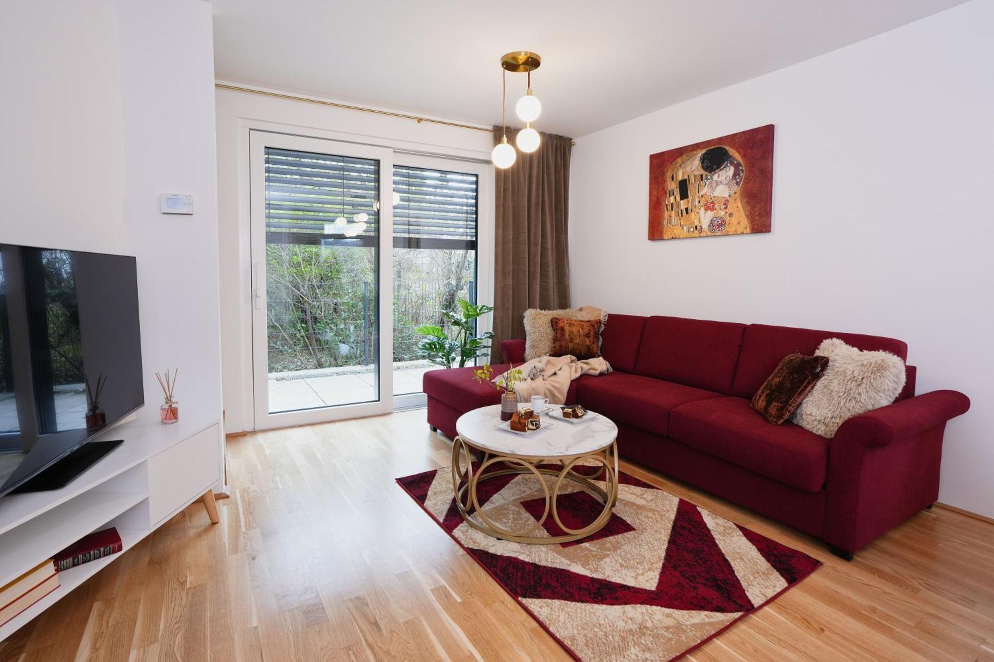 Modern Design Meets Green Comfort - Stay In Style At Carl'S Design Residences L Parking & Great Connection To City Center Vienna Luaran gambar